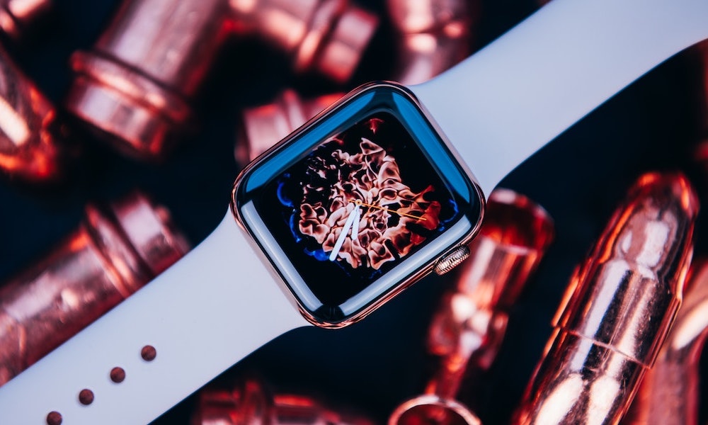 Apple Watch có khả năng theo dõi tăng huyết áp, đường huyết và nồng độ cồn trong máu