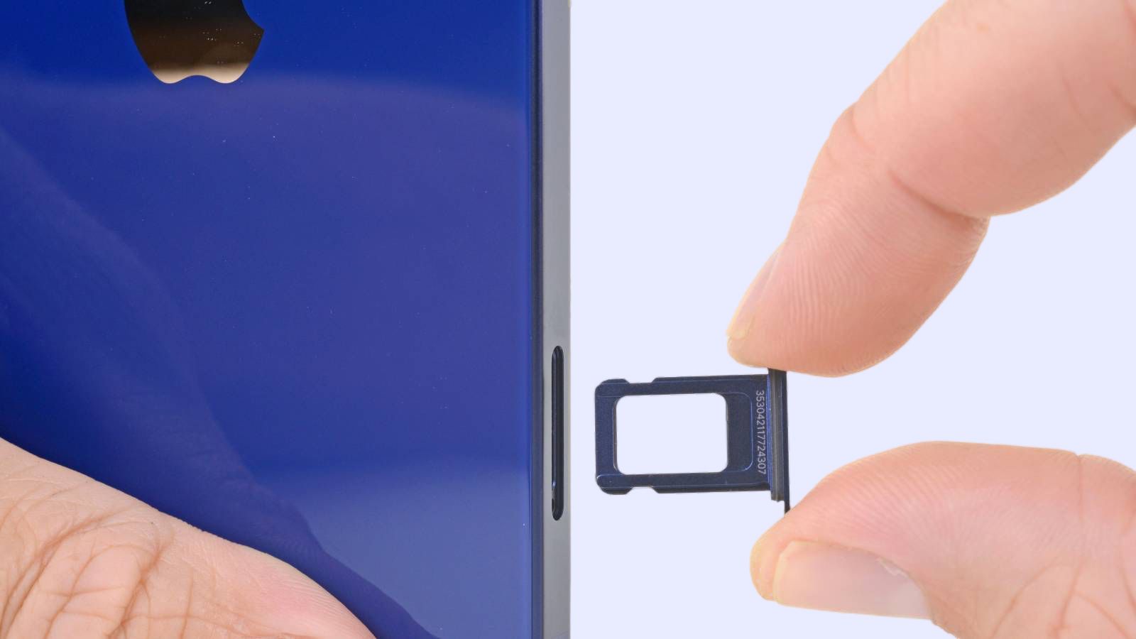 iPhone 14 chỉ có eSIM sẽ có thể trở thành mẫu tùy chọn