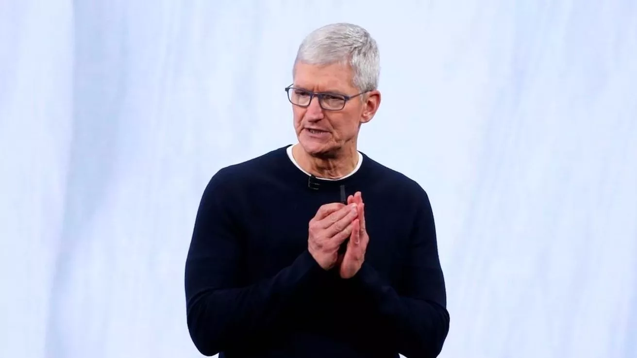 CEO Tim Cook: Apple sẽ nỗ lực hỗ trợ nhân đạo tại Ukraine!