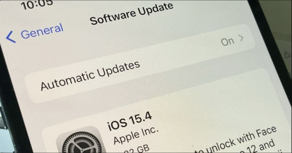 Apple thừa nhận iOS 15.4 làm hao hụt pin nhanh nhưng có cách khắc phục cực dễ dàng