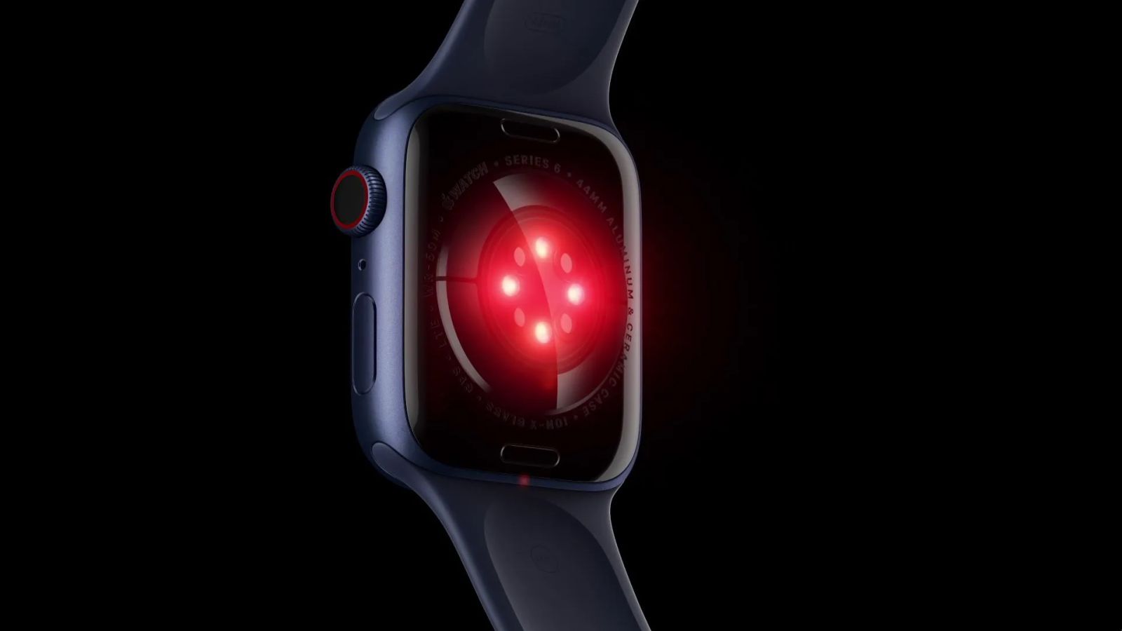 Thiết kế cảm biến kép độc đáo của Apple Watch Series 8 có thể nắm bắt nhiệt độ của cổ tay và giảm sai số do chênh lệch giữa môi trường bên ngoài và nhiệt độ thực của cơ thể. (Ảnh: Apple)