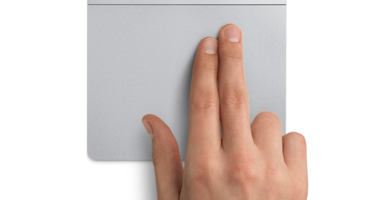 Bạn có thể chạm đúp 2 ngón tay lên Trackpad để thu phóng thông minh