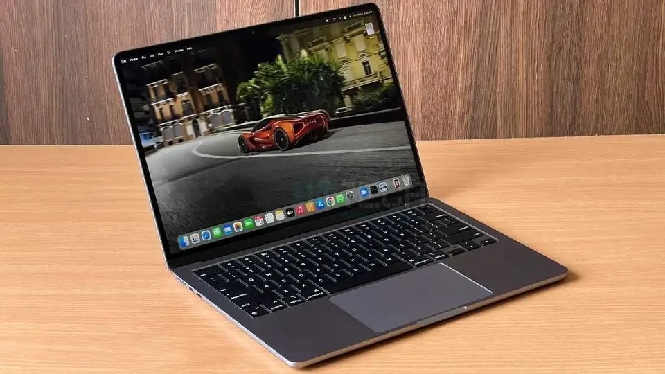 MacBook Air M3 8GB hoàn toàn có thể đáp ứng được nhu cầu sử dụng của người dùng 