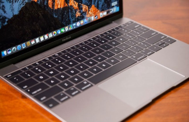 Bàn phím MacBook 12 inch thiết kế kiểu cánh bướm và có cảm ứng Touchpad