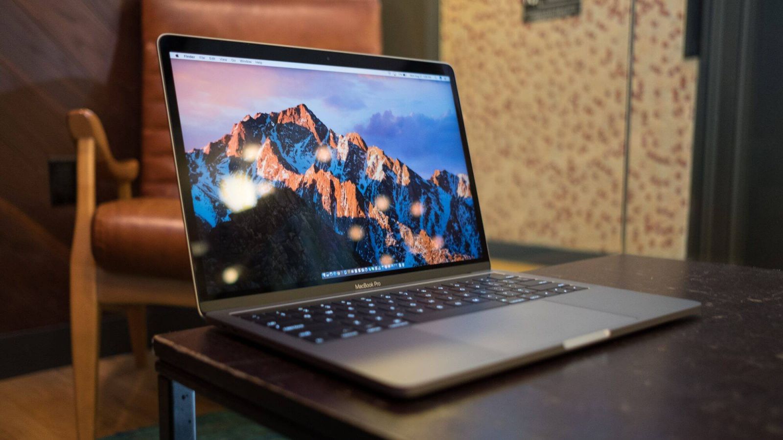 MacBook Pro 13 inch cũ đời 2018 - MR9R2 – màu Xám