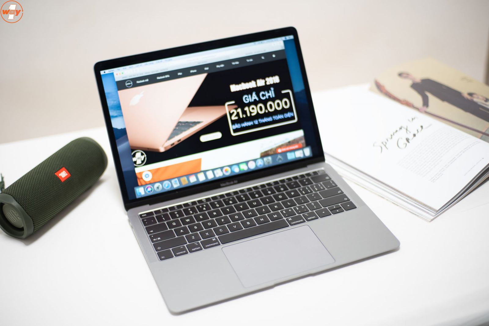 MacBook Air 2018 và sản phẩm MRE92 sở hữu số điểm ảnh trên màn hình 13