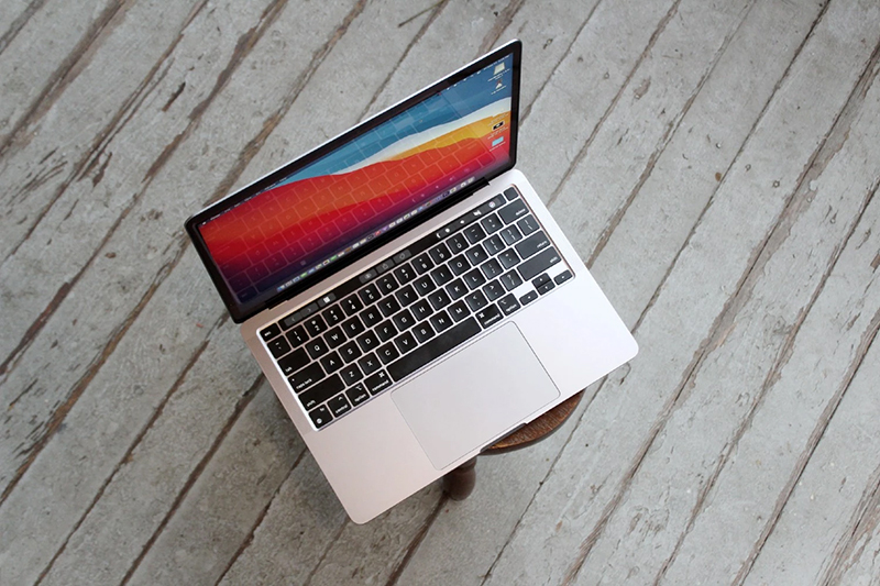 Macbook Air M2 và Macbook Pro M2: Bàn phím