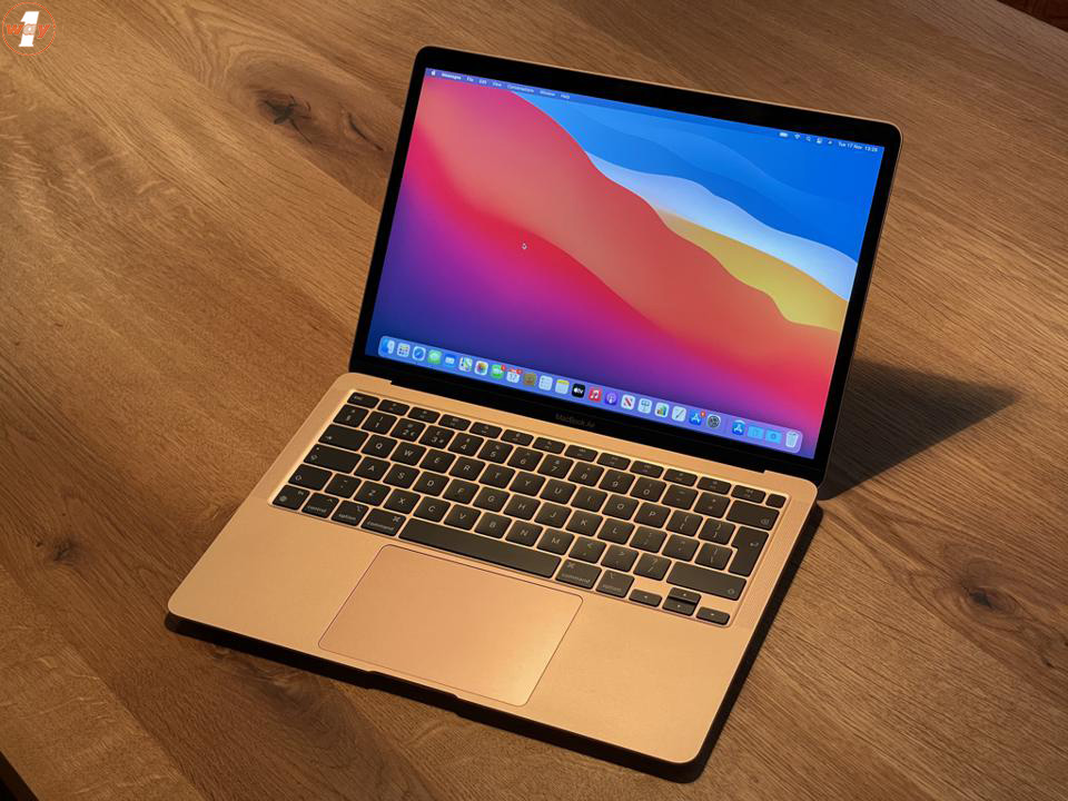 MacBook sở hữu khả năng hiển thị sắc nét nhờ công nghệ Retina