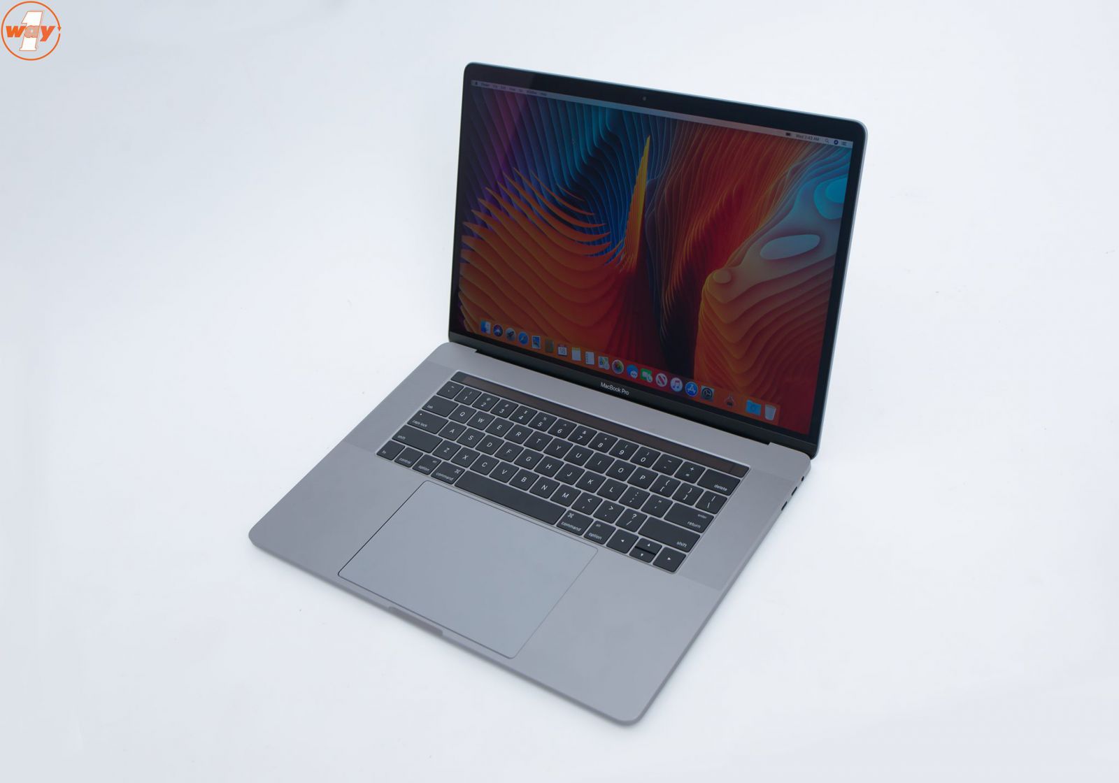 MacBook Pro 2016 - 15 inch - 512GB cũ - MLH42