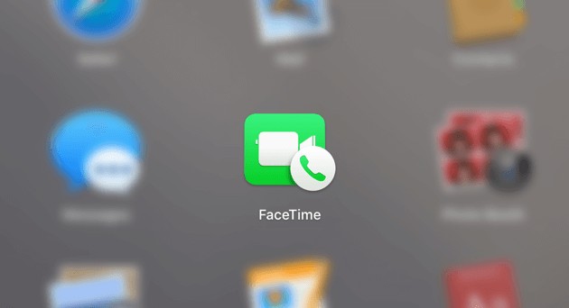 Cách dễ dàng nhất để kiểm tra camera là chụp hình hoặc có thể sử dụng FaceTime